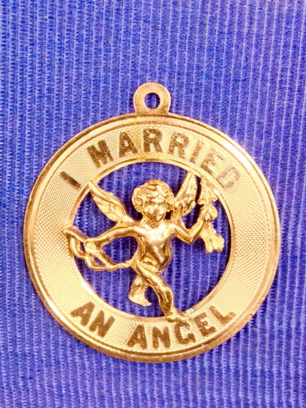 Vintage 14k GOLD I MARRIED AN ANGEL Pendant Charm 3D Cupid Bow Arrow